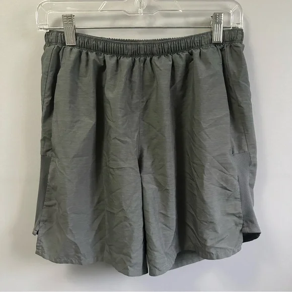 Nike Athletic Shorts in Forest Green Medium | Drawstring Loose Fit Back Pocket - Picture 3 of 13